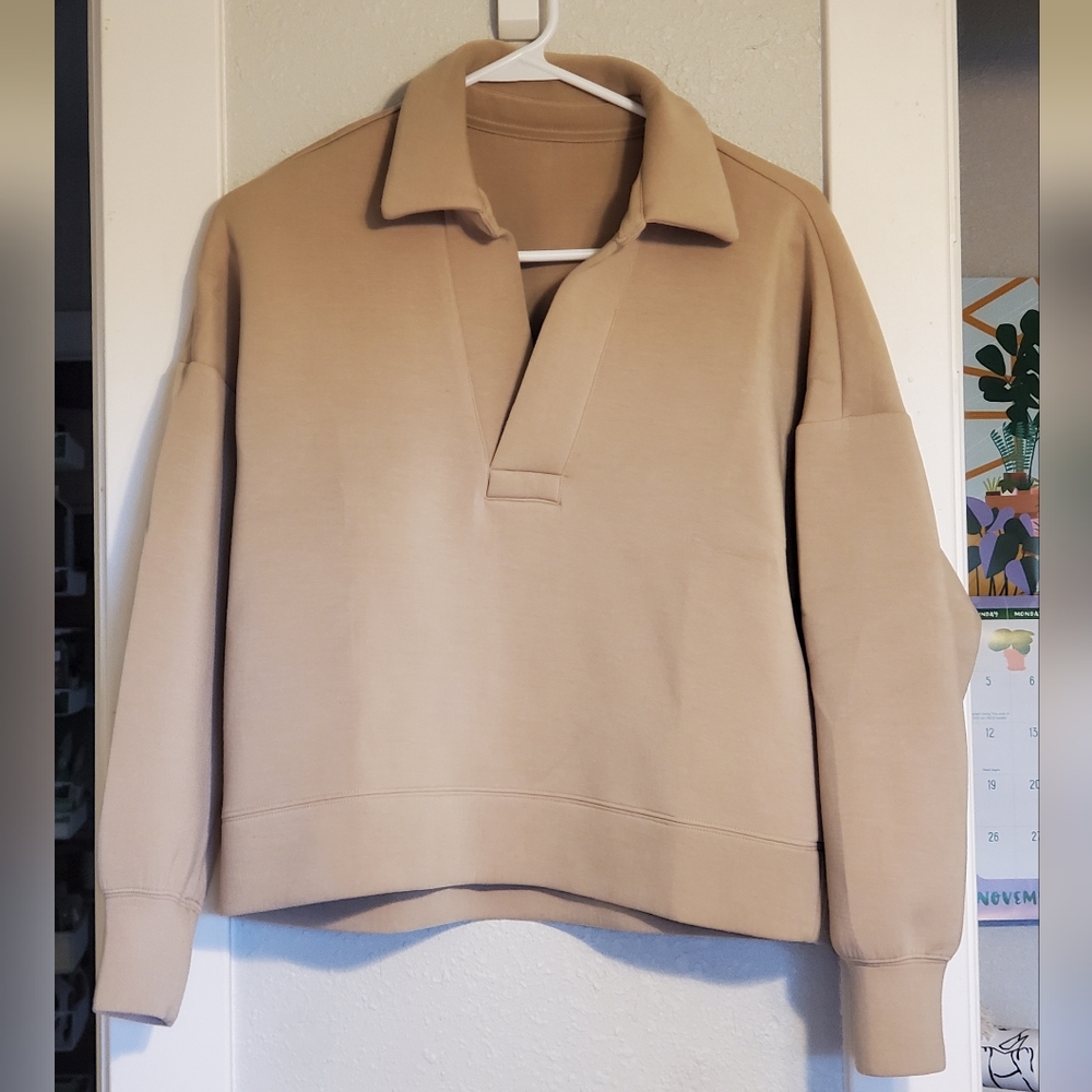 Leze the label Kennedy sweater in sand xs